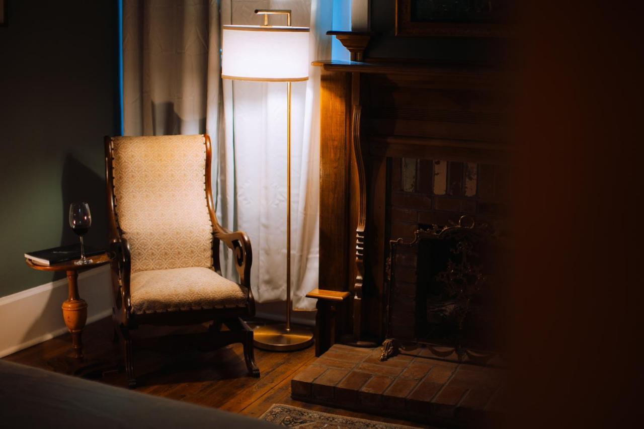 The Grand Hotel Hogansville Екстер'єр фото